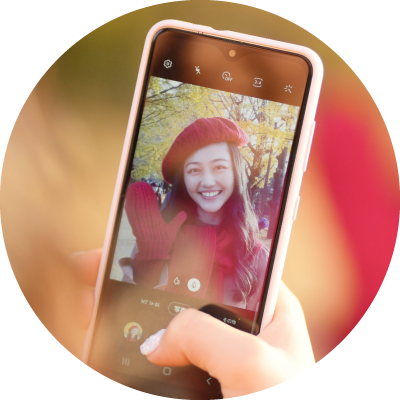 アプリに写る笑顔